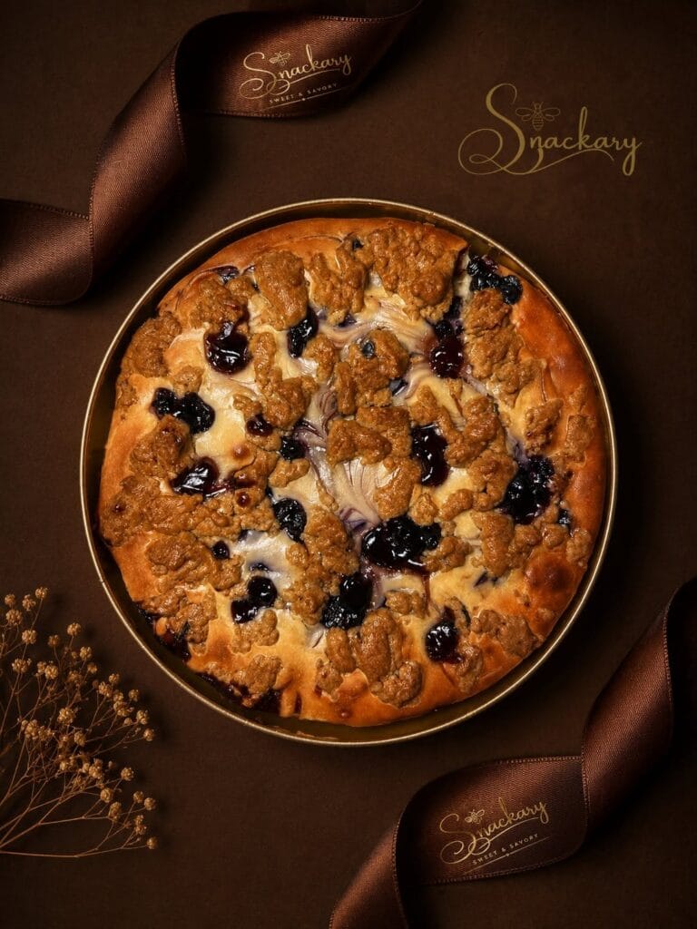 Blueberry Crumble Cheesecake